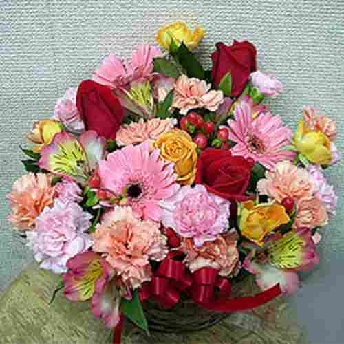 Romantic Flower Arrangement-Birthday Surprises For Mom