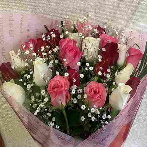 12 Mixed Rose Bouquet