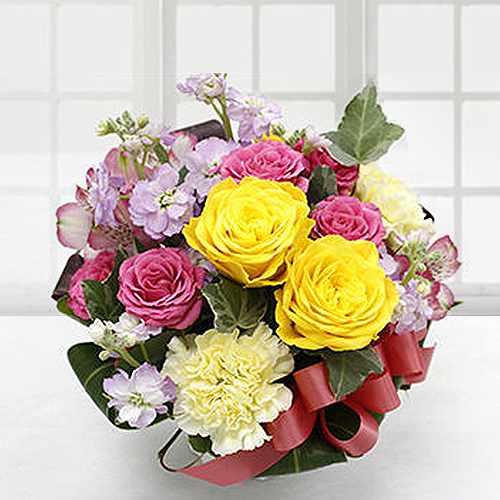 Seasonal Flower Basket-Flowers To Get Guys