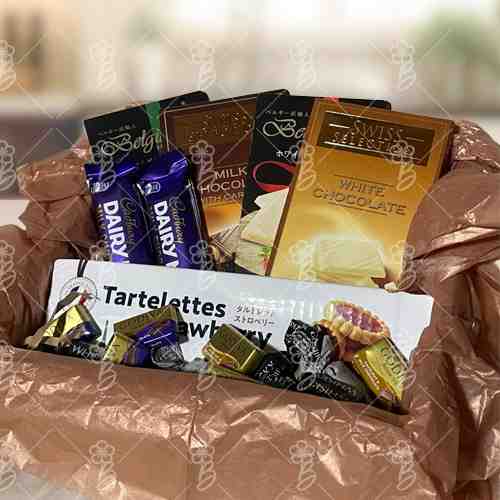 Sweet Treats-Send Christmas Chocolate Gift Baskets