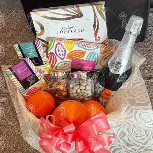 Apple Cider N Gourmet Food-Best Corporate Gift Baskets