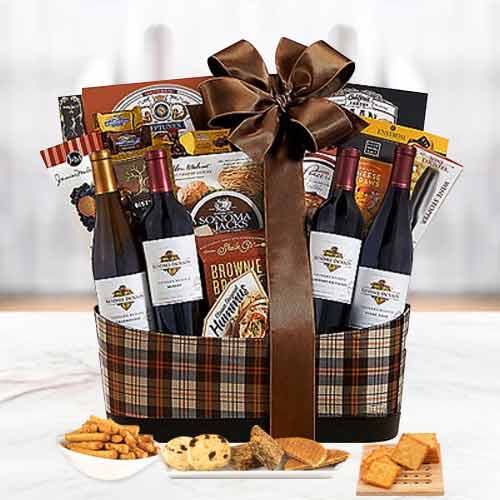 Festive Time-Christmas Wine Gift Baskets  Send To Japan