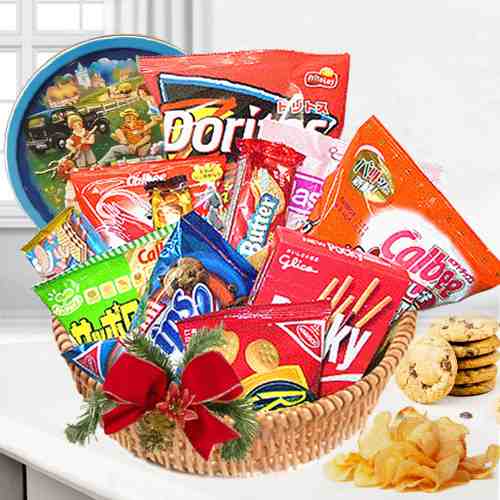 Cookie Snack Hamper-Send Chocolate And Cookies Gift Basket