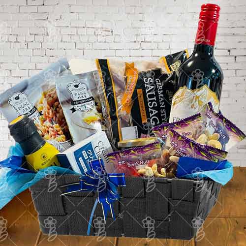 Wine With Gourmet Box-Wine And Cheese Baskets To Send On Anniversary