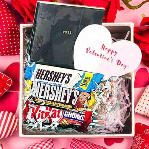- Valentines Gift To Send Long Distance Boyfriend