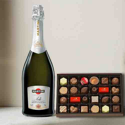 Sparkling Wine and Chocolate Box-Xmas Gifts For Girlfriend