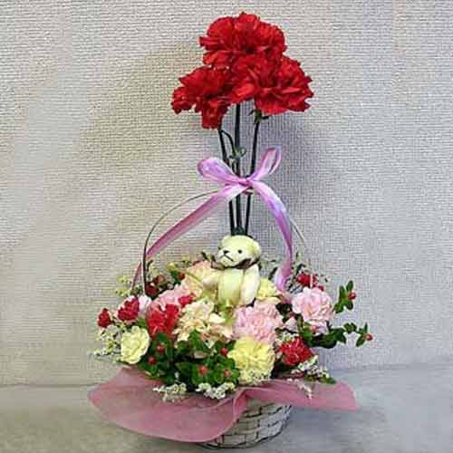 Mixed Floral Arrangements For Mother’s Day