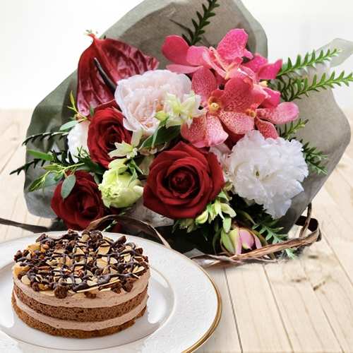 Redmayne Bouquet With Cake-Birthday Flowers And Cake