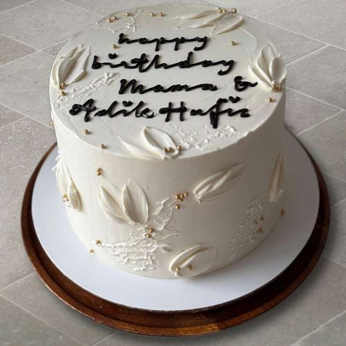 Classic Carrot Cake-Order Cake Online For Her