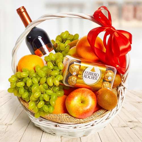 Fruit Hamper Delivery For Birthday