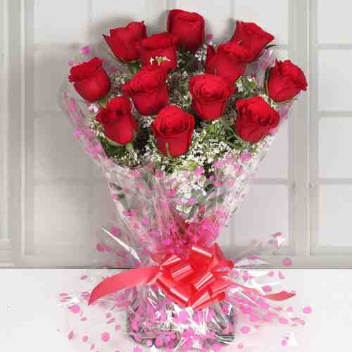 Alluring Bunch Of Best 12 Red Roses