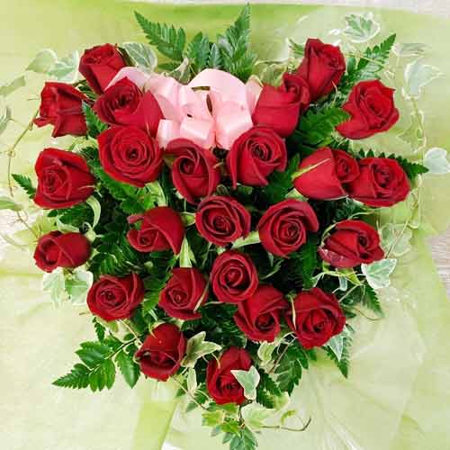 Valentine’s Day Heart-shaped Flower Bouquets