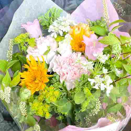 Surprise Bouquet for Her-Congratulations On Your Engagement Present