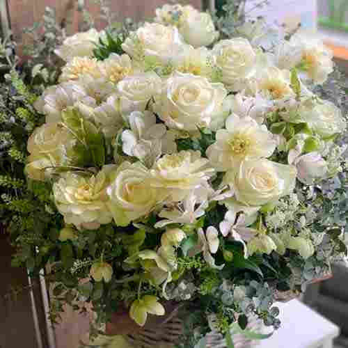 Simple White Flower Arrangements-White Flower Bouquet For Funeral