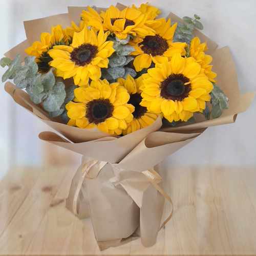 Best Sunflower Bouquet Delivery