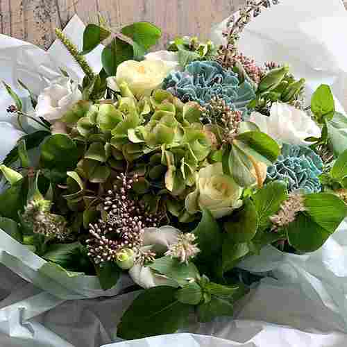 Heavenly Flower Touch-Send Bereavement Flowers