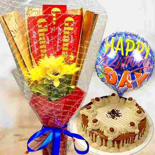 Ghana Chocolate With Cake And Balloon-Bouquet And Chocolates Delivery