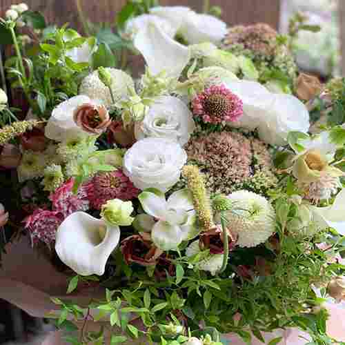 Lisianthus N Mum-Flowers For A Man's Funeral