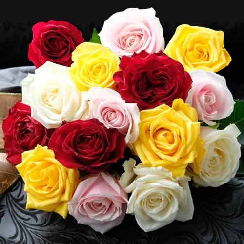 15 Multi Color Rose Bouquet-Graduation Gift Ideas For Friends